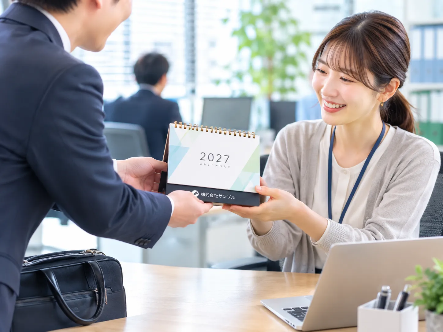 もらったカレンダーを使う人は約67%